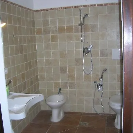 Agriturismo Caresto Carbonesca